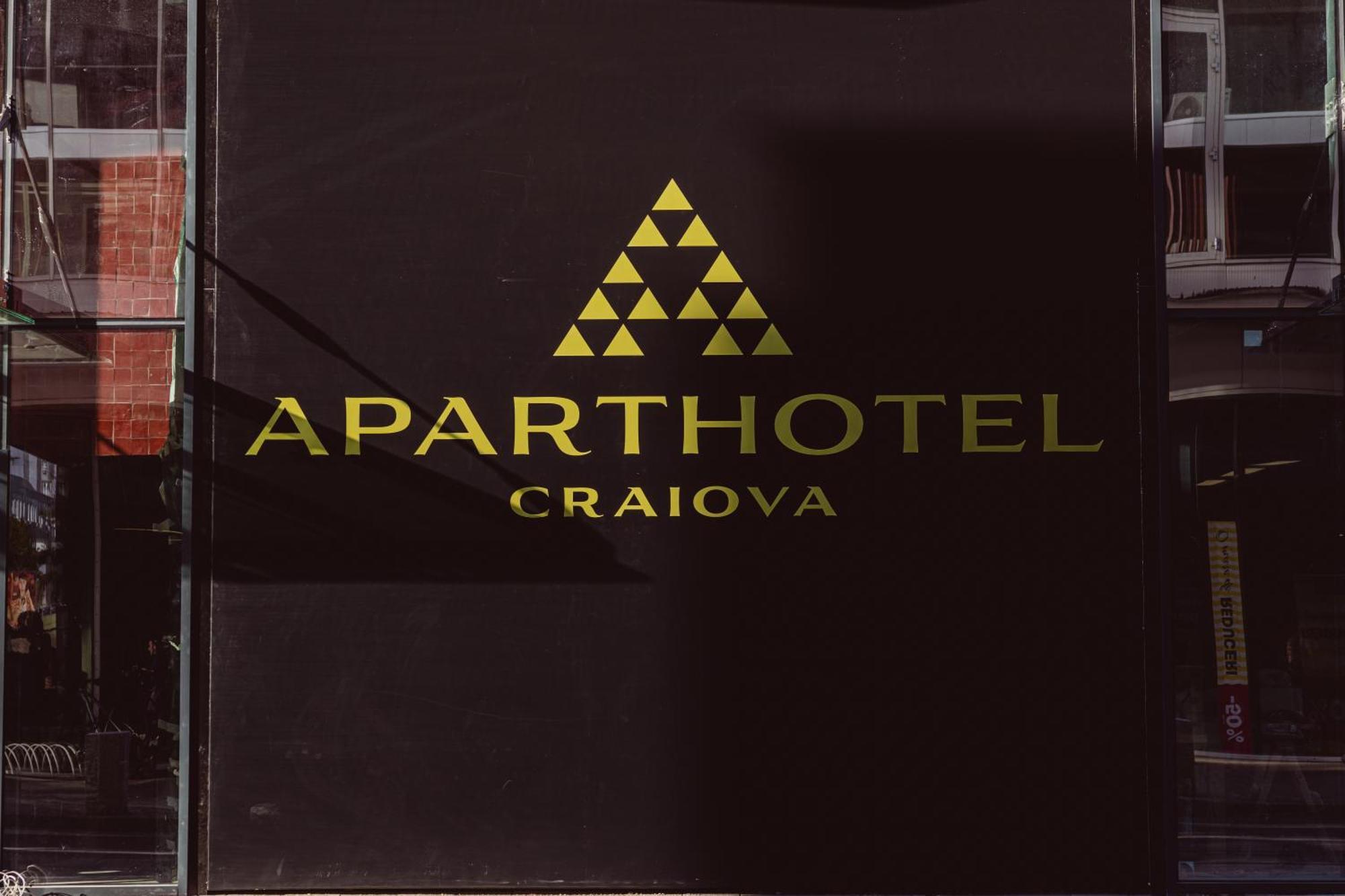 Aparthotel Craiova Eksteriør bilde